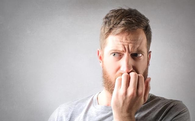 指甲上的倒刺是缺什么维生素（指甲周围长倒刺）(7)