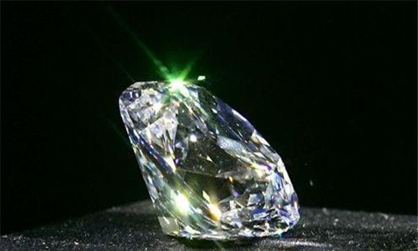 世界上最大的钻石要几块钱(库利南钻石的价值最少达到75亿美元)(3)_