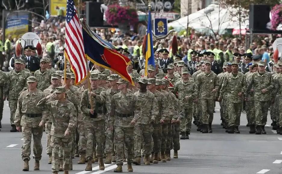 世界上最奇葩的阅兵式(盘点最搞笑的阅兵仪式)(4)_