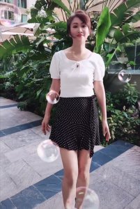 51岁梁小冰近期跳舞(52岁的梁小冰跳舞)