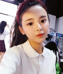 杨超越的相片(杨超越的小龙女照片)