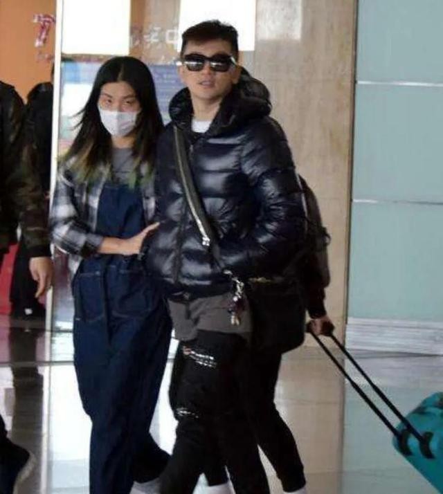 苏有朋真正妻子是谁(隐瞒多年老婆的苏有朋)