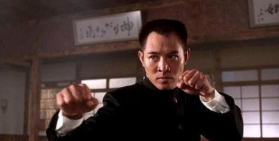 李连杰实在身份惊人,网传其爷爷的身份格外神奇没有可谈及名讳