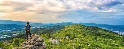 信不信我带你爬山是啥梗