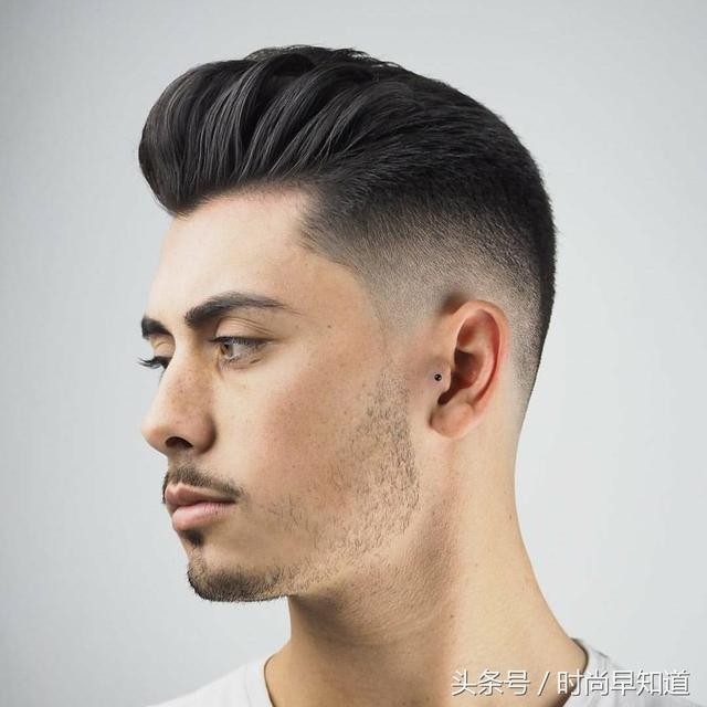 男生发型2025流行短发发型(短发发行流行发型)(11)