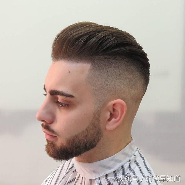 男生发型2025流行短发发型(短发发行流行发型)(6)