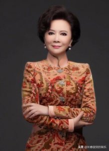 蔡明的老公是谁(蔡明的老公首曝光,是一名有才华的导演)