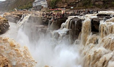 ​壶口瀑布在何处哪个省哪个县，山西仍旧陕西_二省同有