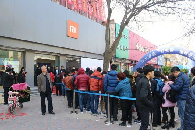 小米实体店全国分布图(全国首家县级市小米专卖店开业)(2)