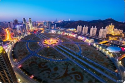 现在世界最大的广场——大连星海广场