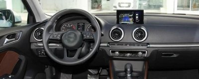 ​方向盘换挡拨片怎么用