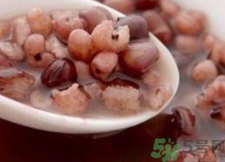 薏米可以和什么一起煲汤喝?薏米能和什么煲汤吃? 薏米可以和什么一起煲汤喝?薏米能和什么煲汤吃?