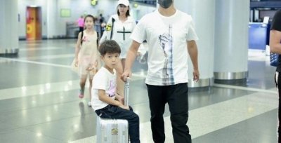 真牛!田亮一家四口都是明星,老婆好美,女儿和儿子颜值都超高!