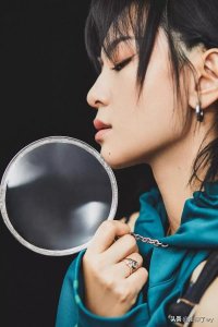 明星秀之内地女星周笔畅个人资料简介(湖南妹子成名史)