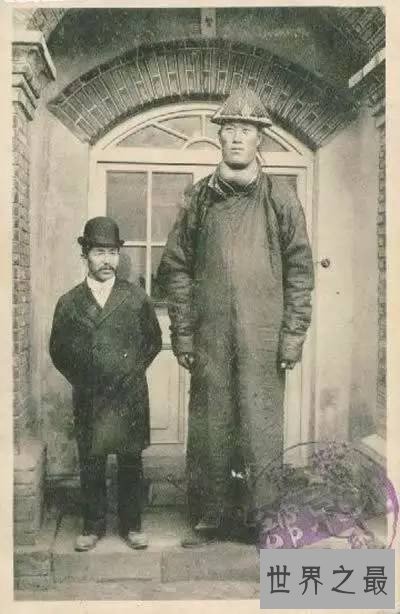 詹世钗堪称世界最高的人 最终娶了外国妻子伤心过度而死