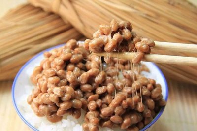 ​纳豆是什么?稠密的发酵黄豆，味讲微臭_发源中国秦汉