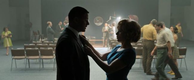 性感女神一回归,就曝了世纪性丑闻