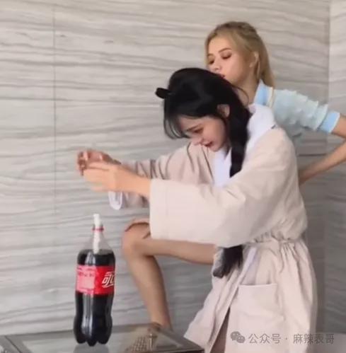 千万网红的出轨瓜里的三个人,都挺颠…