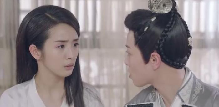 小女花不弃:莫若菲身世曝光,女扮男装为莫府,最终却为救她而死