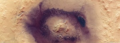 ​欧洲航天局“火星快车”探测器新图像展示壮观火星陨石坑Moreux