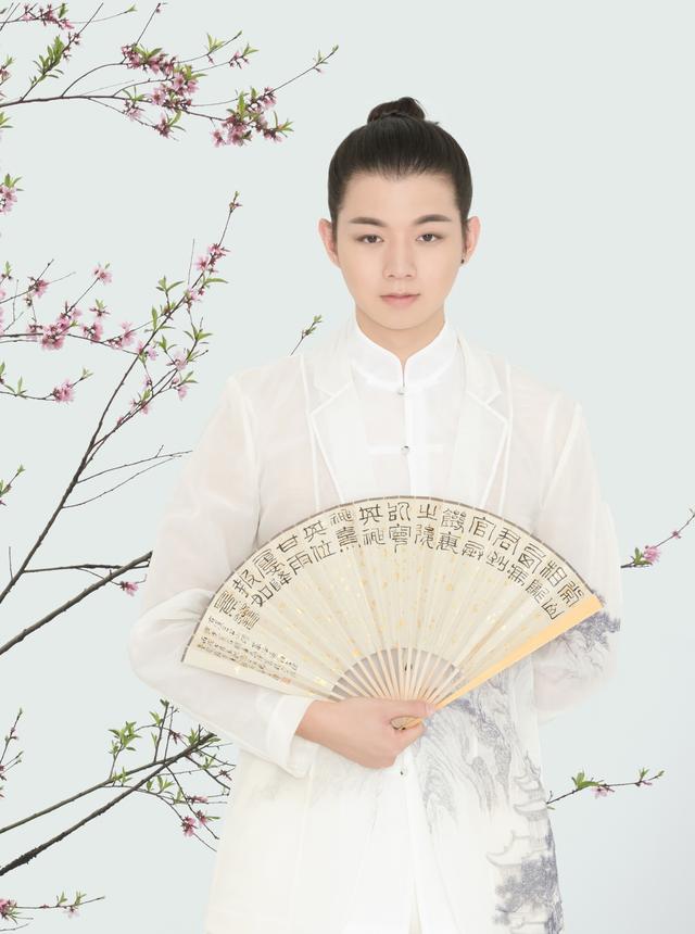 霍尊事件对他本人的影响有多大(走到今天的结局该怪谁呢)(2)