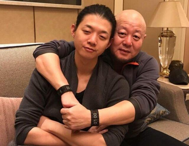 霍尊事件对他本人的影响有多大(走到今天的结局该怪谁呢)(3)