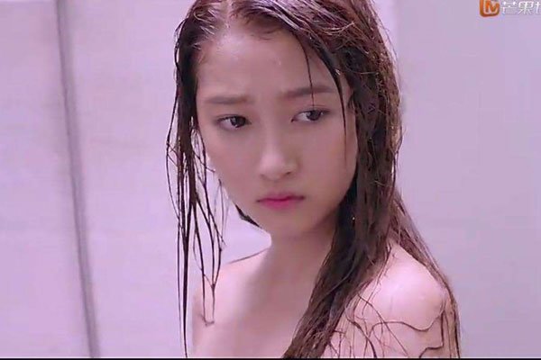 关晓彤鹿晗分手了没有 网络暴力一直在欺负他们