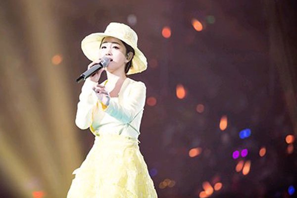 杨钰莹年龄和个人资料 湖南卫视力捧杨钰莹的原因