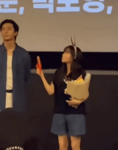 韩国这是啥宣传路子啊?朴叙俊拒绝戴发箍