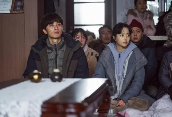 韩国这是啥宣传路子啊?朴叙俊拒绝戴发箍