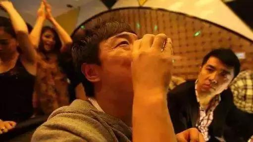 黄渤电影票房最高的(50亿票房先生黄渤)(4)