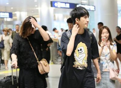 大张伟结婚(大张伟结婚照)