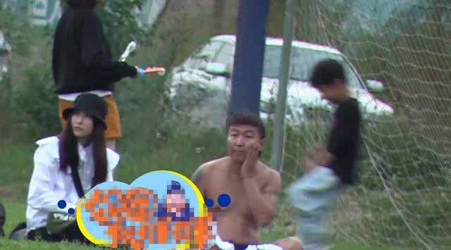 陈羽凡白百合高调复合(陈羽凡录音室玻璃影子疑似白百何)