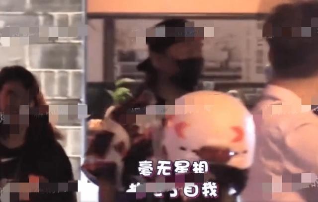 陈羽凡白百合高调复合(陈羽凡录音室玻璃影子疑似白百何)