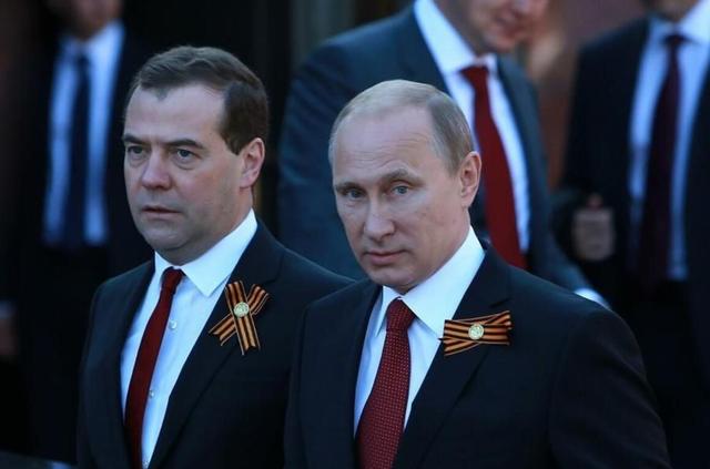 梅德韦杰夫个人资料简介(梅德韦杰夫当总统时怎么样)