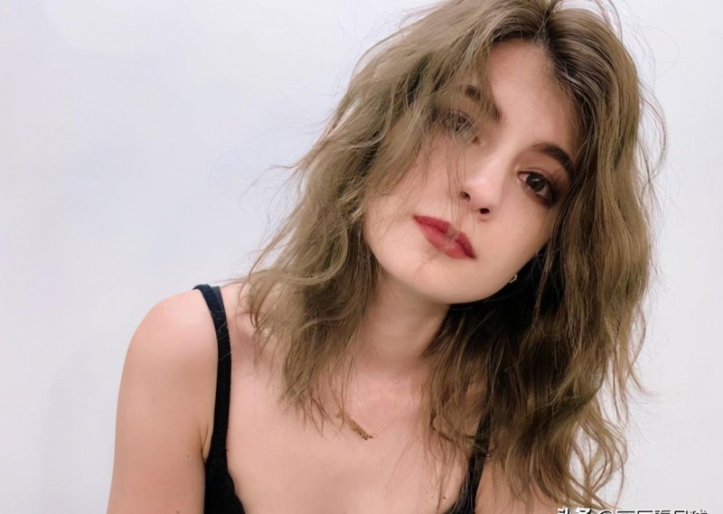 濑亚美莉图片(弗格森批香川别因生活影响状态)