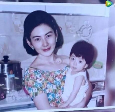 郑恺程晓玥分手原因(郑恺程晓玥被女方妈妈嫌弃)