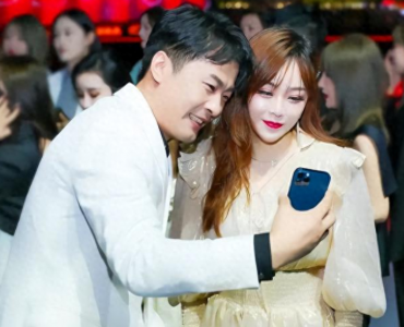 圈内主播爆辛巴往事:恋爱初期花1300万,为初瑞雪买劳斯莱斯豪车