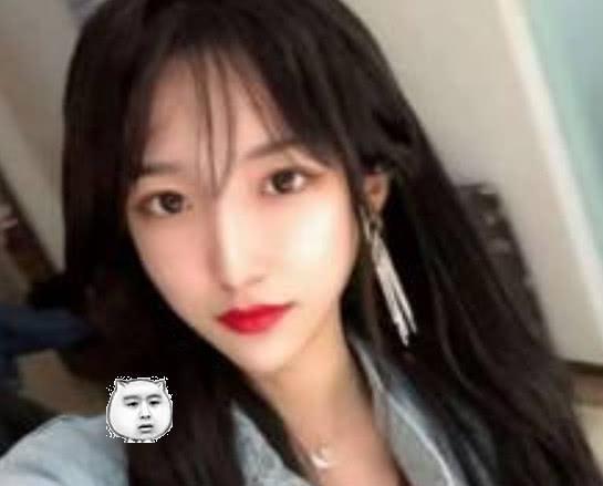 “女装大佬”艾比珍贵寸头照,意外撞脸朱亚文,这颜值简直没谁了