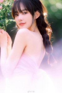 子望再回应与仲尼恋情风波:你给的身份不敢当