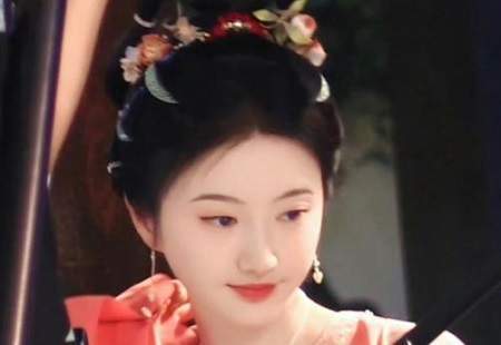 似锦中姜似和阿桑为什么长得一样?姜似和阿桑关系解析