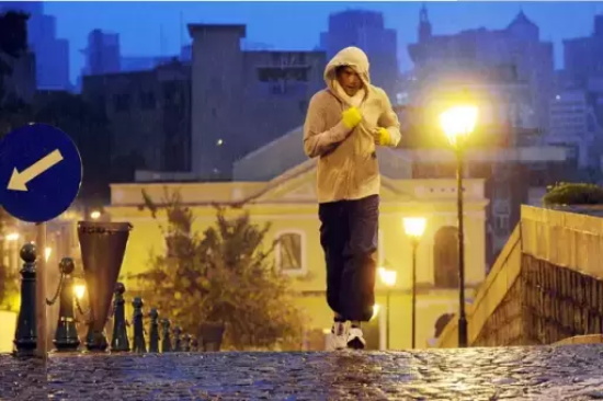 有哪些高分丧尸片好看(10部高分丧尸僵尸片推荐)