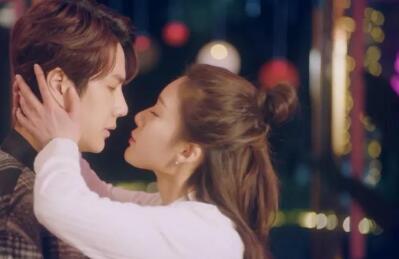 陪你到世界之巅吻戏在第几集