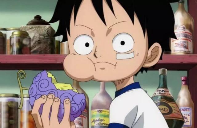 海贼王:橡胶果实的上任主人?路飞究竟是王者继承,还是草根逆袭