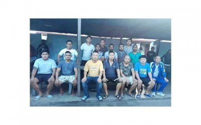 ​伤感图片合集，让你瞬间沉浸在情感的海洋中