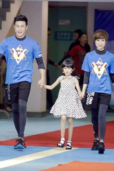 陆毅和鲍蕾的女儿（陆毅女儿贝儿长大后的照片）