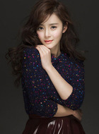 姚碧君(王瑞子饰演)