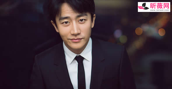 黄轩公开过的女朋友 黄轩现任女友叫什么