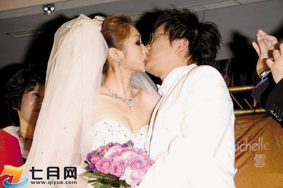 沈玉琳的眼睛怎么了 沈玉琳老婆牙牙资料照片