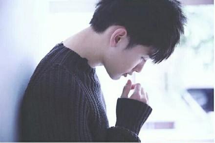 宋威龙是弯的喜欢男人 宋威龙和王以纶床戏 王以纶宋威龙为什么亲